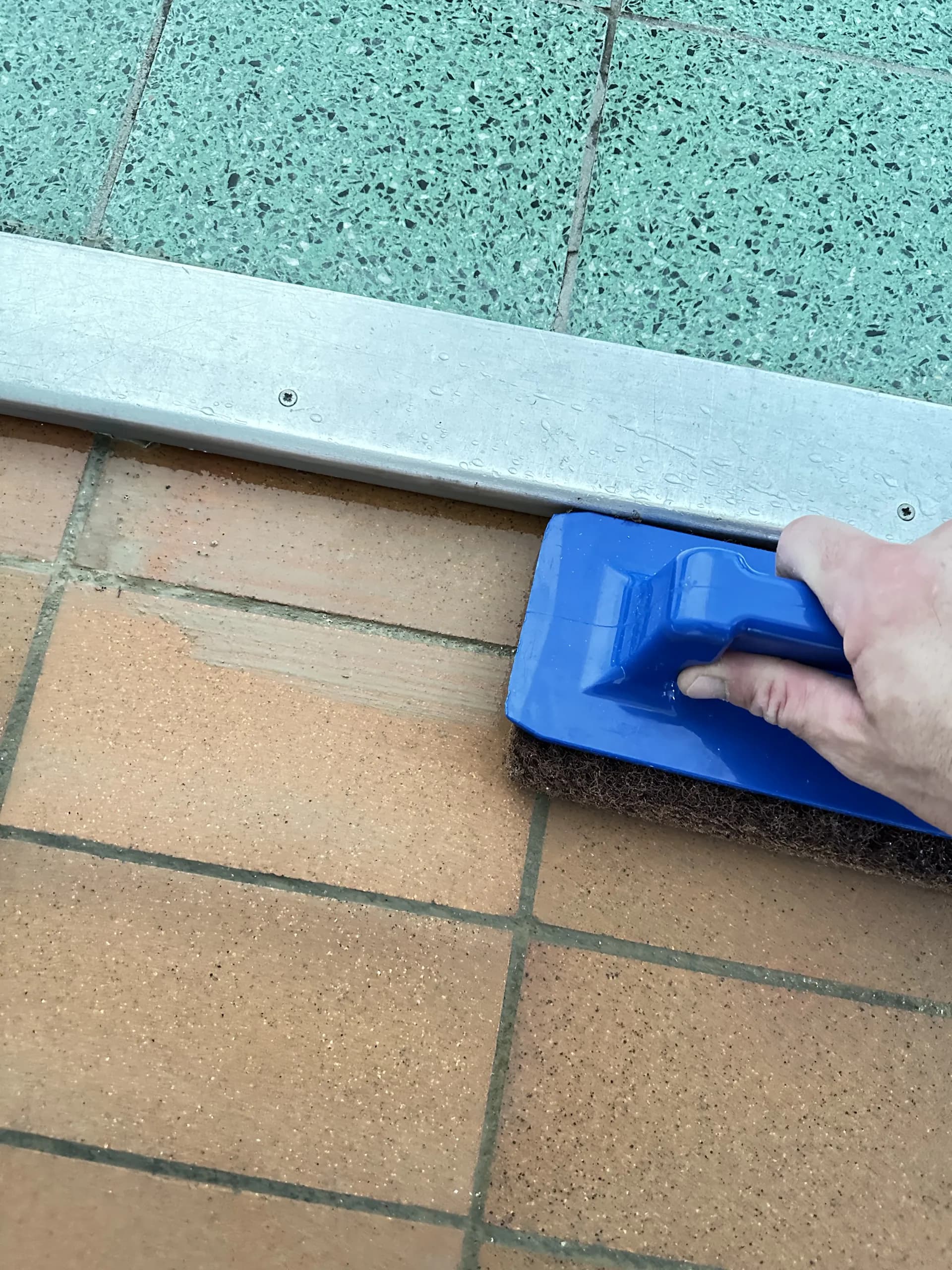 Spezialreinigung und Bodenpflege Basel – Bild 3